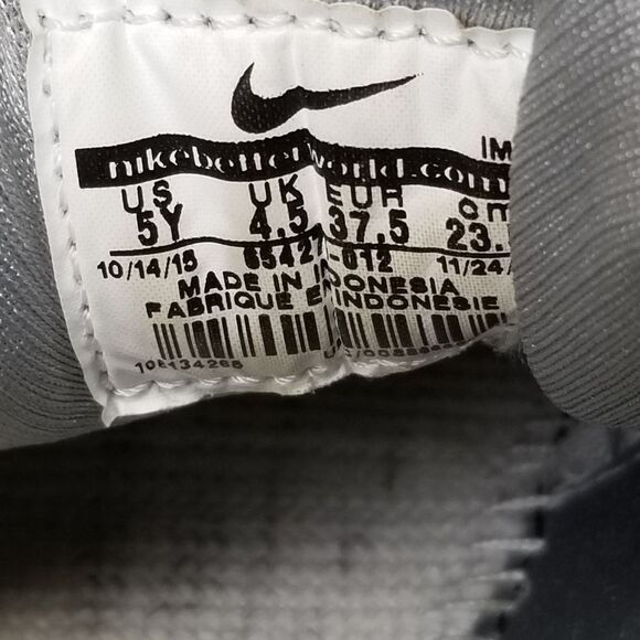 Nike Air Huarache Run Sneakers - Picture 7 of 7